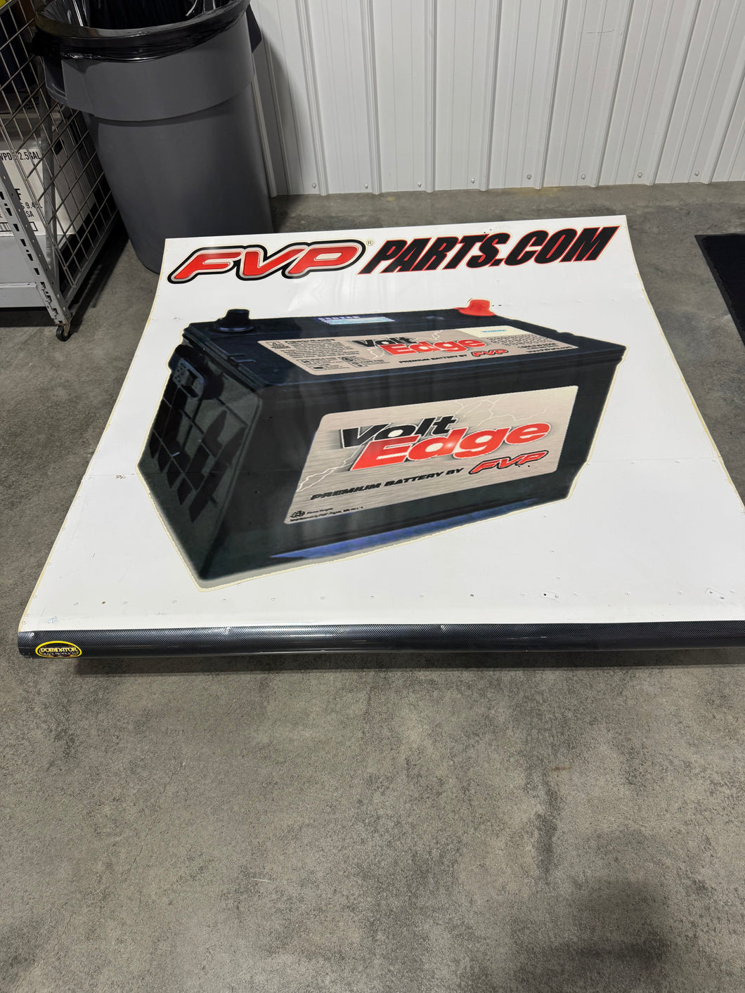 Race used FVP top wing center